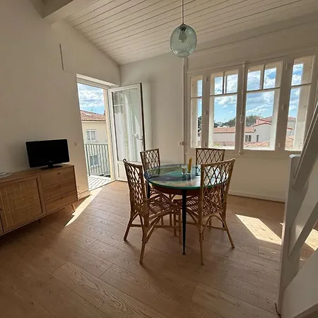 Διαμέρισμα Cosy Pour 4 Pers, Royan, Parking - Fr-1-494-196 Ρουαγιάν