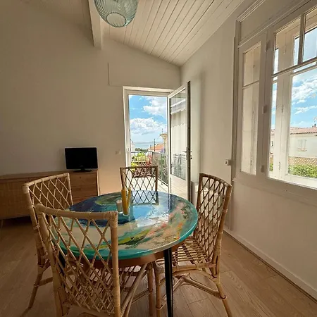 Cosy Pour 4 Pers, Royan, Parking - Fr-1-494-196 * Ρουαγιάν